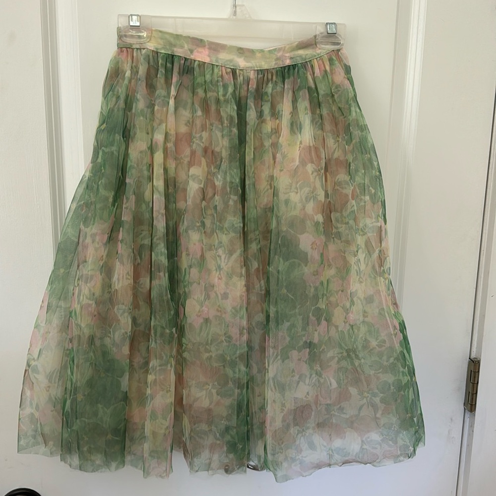 Beautiful tulle French Connection skirt